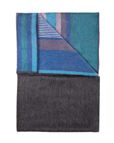 Alpaca Throw Blanket - Dark Sea